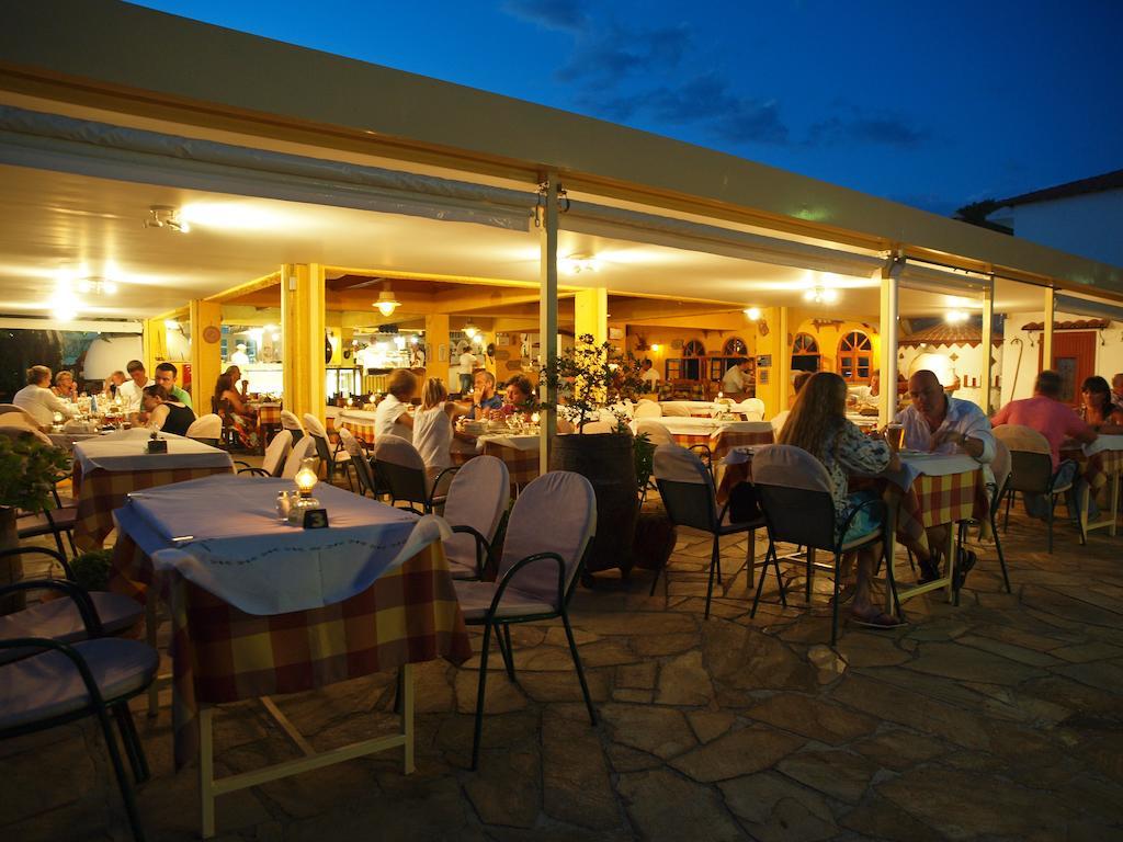 Musses Otel Koukounaries Dış mekan fotoğraf